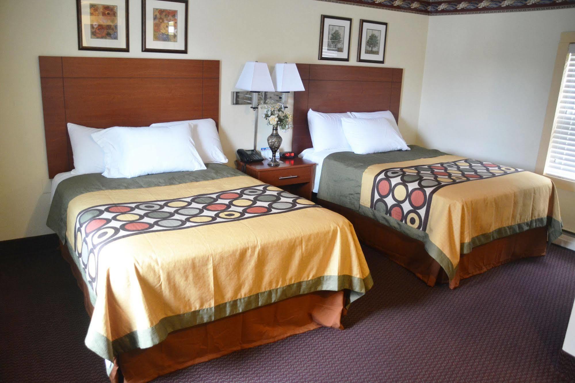 Scottish Inns Potsdam Bagian luar foto